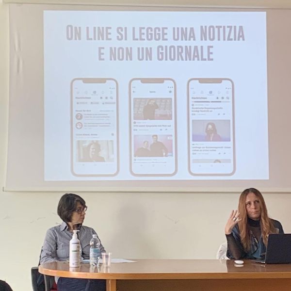 Marta Pettolino Valfrè nel corso di: "Giornalismo online: gratuità e false illusioni" per l'Ordine nazionale dei giornalisti